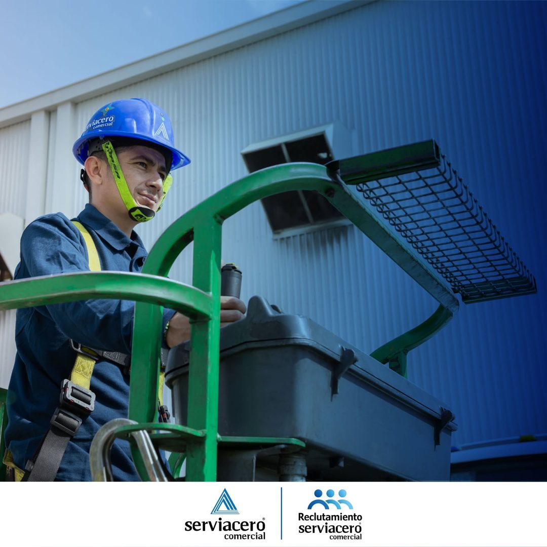 Banner del anuncio de la vacante: aviacero · comercial · serviacero® · comercial · Reclutamiento · serviacero · comercial