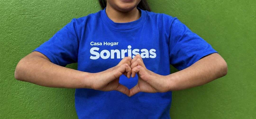 Banner del anuncio de la vacante: Casa Hogar · Sonrisas